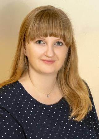 Малахова Любовь Алексеевна.