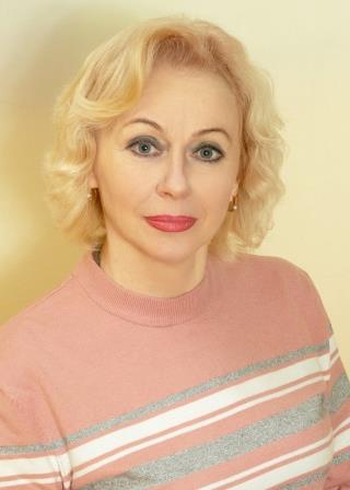 Новикова Елена Михайловна.